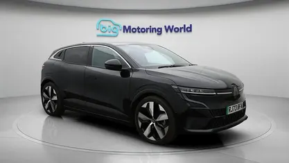 Used Renault Megane E-Tech Techno 160 kW (218 HP) 2023 Black Hatchback