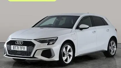 Used Audi A3 Sportback e-tron S-Line 204 HP (150 kW) 2025 Hatchback