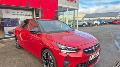 Used Vauxhall Corsa-e SRi 100 kW (136 HP) 2020 Red Hatchback
