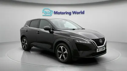 Used Nissan Qashqai N-Connecta 140 HP (102 kW) 2022 Black SUV