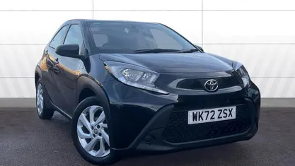 Used Toyota Aygo X PURE 72 HP (52 kW) 2025 SUV