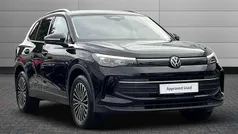 Black Used 2025 VW Tiguan Match SUV | £33,995 (Fair price)