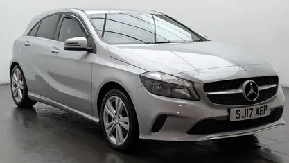 Used Mercedes A180 109 HP (80 kW) 2017 Silver Hatchback