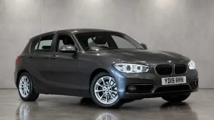 Used BMW 116 Comfort Edition 116 HP (85 kW) 2019 Grey Hatchback