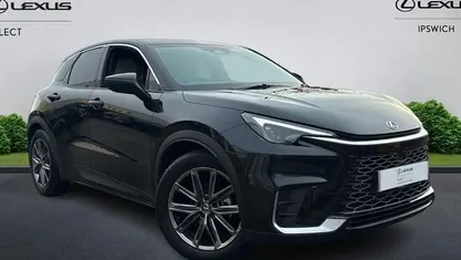 Used 2025 Lexus LBX SUV | £33,125 (Fair price)