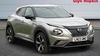 Begagnad Nissan Juke Tekna 143 HK (105 kW) 2023 Silver SUV