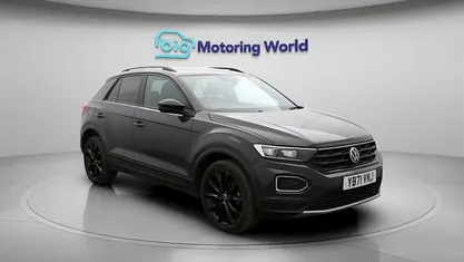 Used 2021 VW T-Roc Black Edition SUV | £15,100 (Fair price)