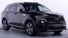 Black Used 2022 Kia Sorento SUV | £33,288 (Good price)