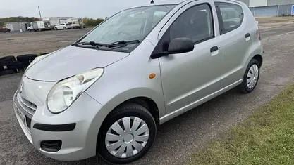 Used 2013 Suzuki Alto Hatchback | £3,999 (Fair price)