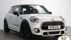 Used 2021 Mini Cooper Hatch Hatchback | £13,495 (Fair price)