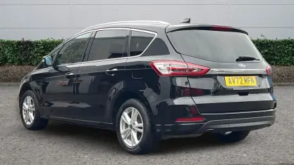 Used Ford S-MAX Titanium 190 HP (139 kW) 2022 Black MPV