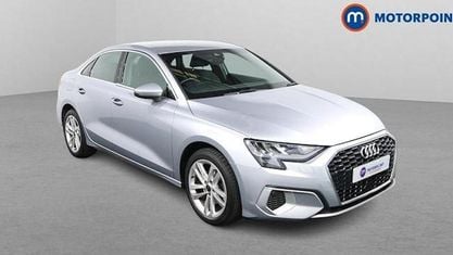 Begagnad Audi A3 Sport 150 HK (110 kW) 2023 Silver Sedan