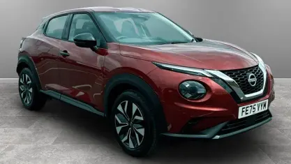 Used Nissan Juke Acenta Premium 114 HP (83 kW) 2025 Red SUV