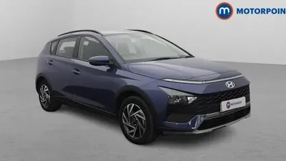 Käytetty Hyundai Bayon Advanced 101 HP (74 kW) 2025 Sininen Katumaasturi