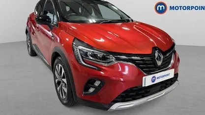 Used Renault Captur Version S 140 HP (102 kW) 2021 Red/black SUV