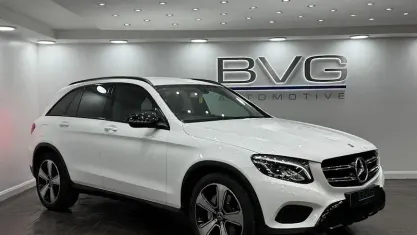 Used Mercedes GLC220 Urban 170 HP (125 kW) 2018 White SUV