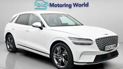 Used Genesis GV70 Sport 359 kW (489 HP) 2024 White SUV