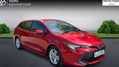Used Toyota Corolla 122 HP (89 kW) 2022 Red Estate