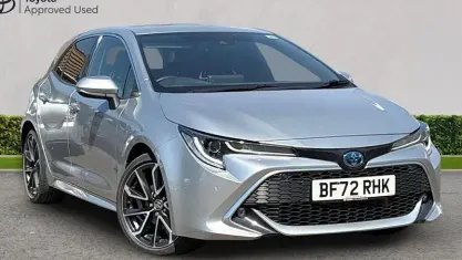 Used Toyota Corolla 184 HP (135 kW) 2022 Silver Hatchback