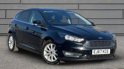 Used Ford Focus Titanium 125 HP (91 kW) 2017 Hatchback