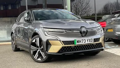 Used Renault Megane E-Tech Iconic 160 kW (218 HP) 2023 Hatchback