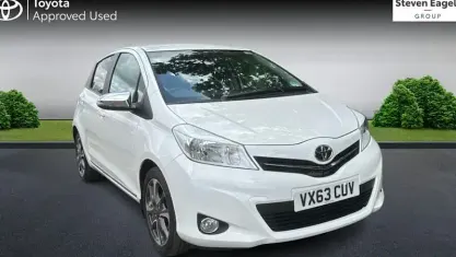 Used Toyota Yaris Trend 101 HP (74 kW) 2013 White Hatchback