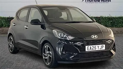 Used Hyundai i10 Premium 63 HP (46 kW) 2025 Black Hatchback