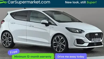 Begagnad Ford Fiesta ST-Line X 101 HK (74 kW) 2023 Vit Halvkombi