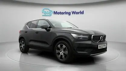 Usado Volvo XC40 Inscription 163 HP (119 kW) 2021 Preto SUV