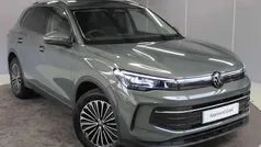 Green Used 2025 VW Tiguan Match SUV | £32,995 (Fair price)