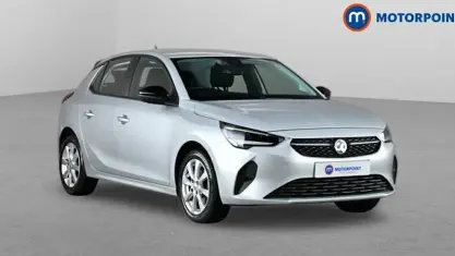 Begagnad Vauxhall Corsa Design Edition 101 HK (74 kW) 2023 Grå Halvkombi