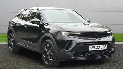 Usado Vauxhall Mokka 136 CV (100 kW) 2023 Negro SUV