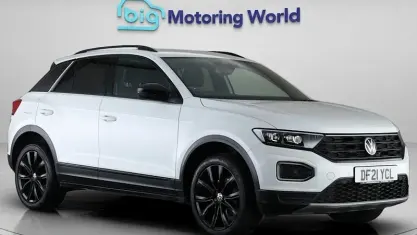 Usado VW T-Roc Black Edition 150 HP (110 kW) 2021 Branco SUV