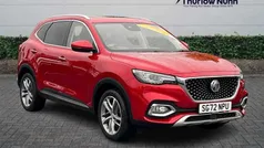MG HS