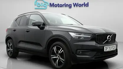 Used Volvo XC40 R-Design 163 HP (119 kW) 2021 Black SUV