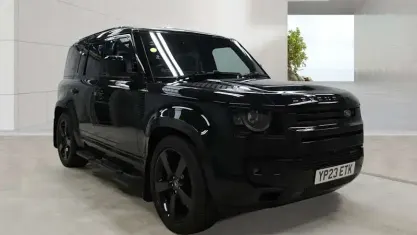 Usado Land Rover Defender HSE Dynamic 249 CV (183 kW) 2025 SUV