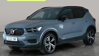 Used Volvo XC40 R-Design 163 HP (119 kW) 2021 SUV