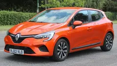 Used 2022 Renault Clio V Iconic Hatchback | £9,995 (Fair price)