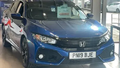 Używany Honda Civic SR 126 KM (92 kW) 2022 Hatchback