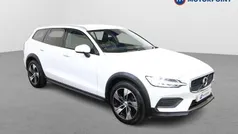 White Used 2021 Volvo V60 CC Estate | £25,399 (Fair price)