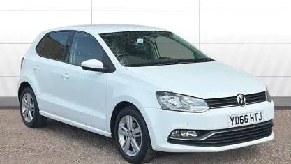 Used VW Polo Match 90 HP (66 kW) 2016 White Hatchback