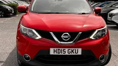 Red Used 2015 Nissan Qashqai Tekna SUV | £10,590 (Fair price)