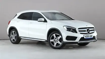 Second-hand Mercedes GLA200 AMG line 136 CP (100 kW) 2015 Alb SUV