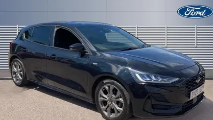 Used Ford Focus ST-Line 125 HP (91 kW) 2002 Black Hatchback
