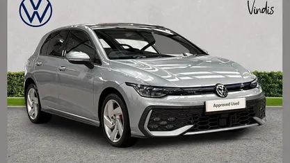Used 2025 VW Golf VIII GTE Hatchback | £28,900 (Fair price)