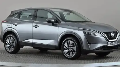Used Nissan Qashqai Acenta Premium 140 HP (102 kW) 2023 Grey SUV
