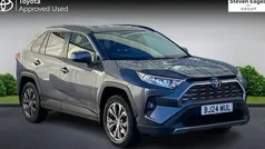Used 2025 Toyota RAV4 Design Estate | £27,799 (Good price)