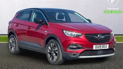 Używany Vauxhall Grandland X Sport 131 KM (96 kW) 2019 Czerwony SUV