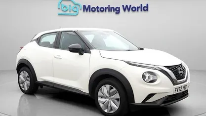 Used Nissan Juke Acenta 114 HP (83 kW) 2023 White SUV