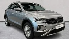 Used 2022 VW T-Roc Life SUV | £21,963 (Fair price)